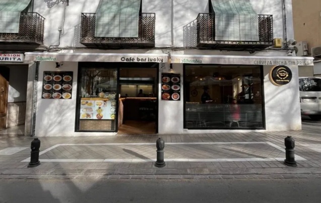 Bar en traspaso en Plaza de la Trinidad